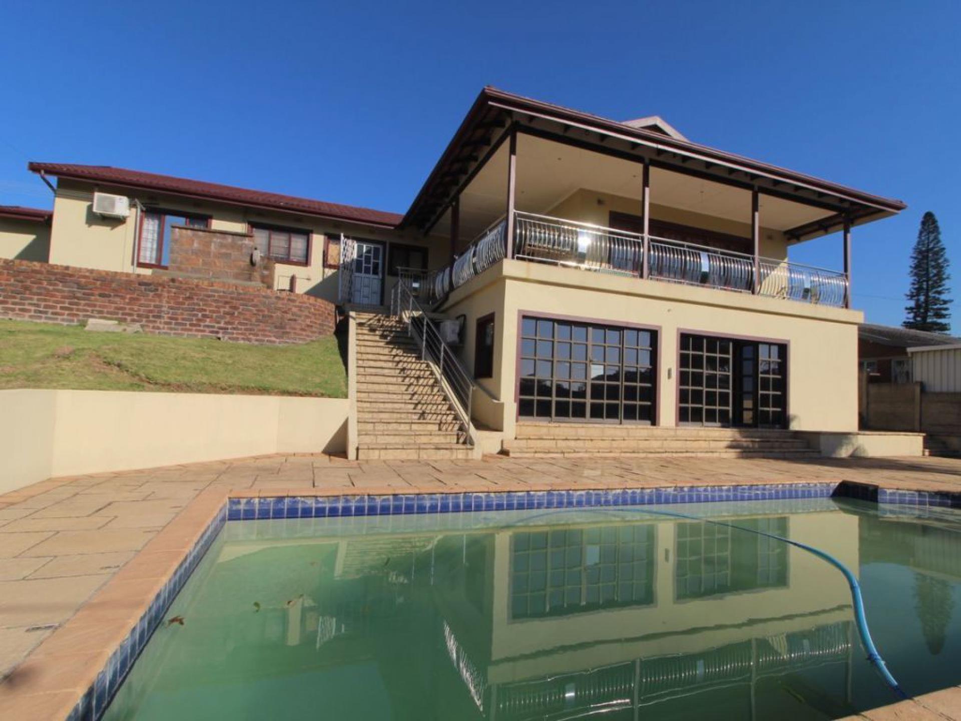  of property in Queensburgh