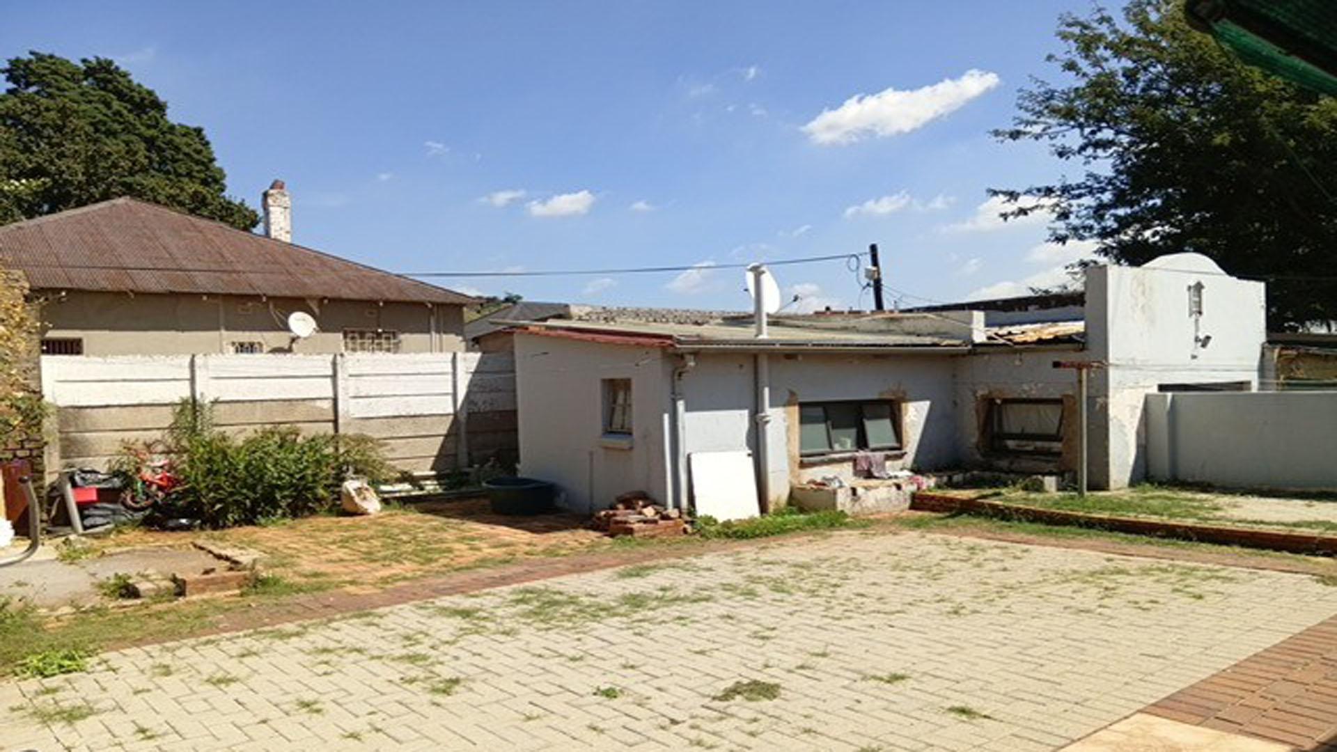 Spaces of property in Kensington - JHB