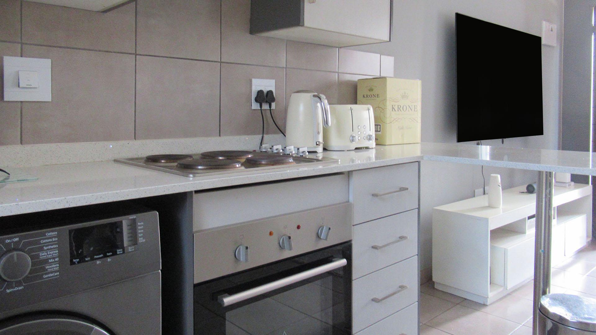 Kitchen - 5 square meters of property in Groblerpark