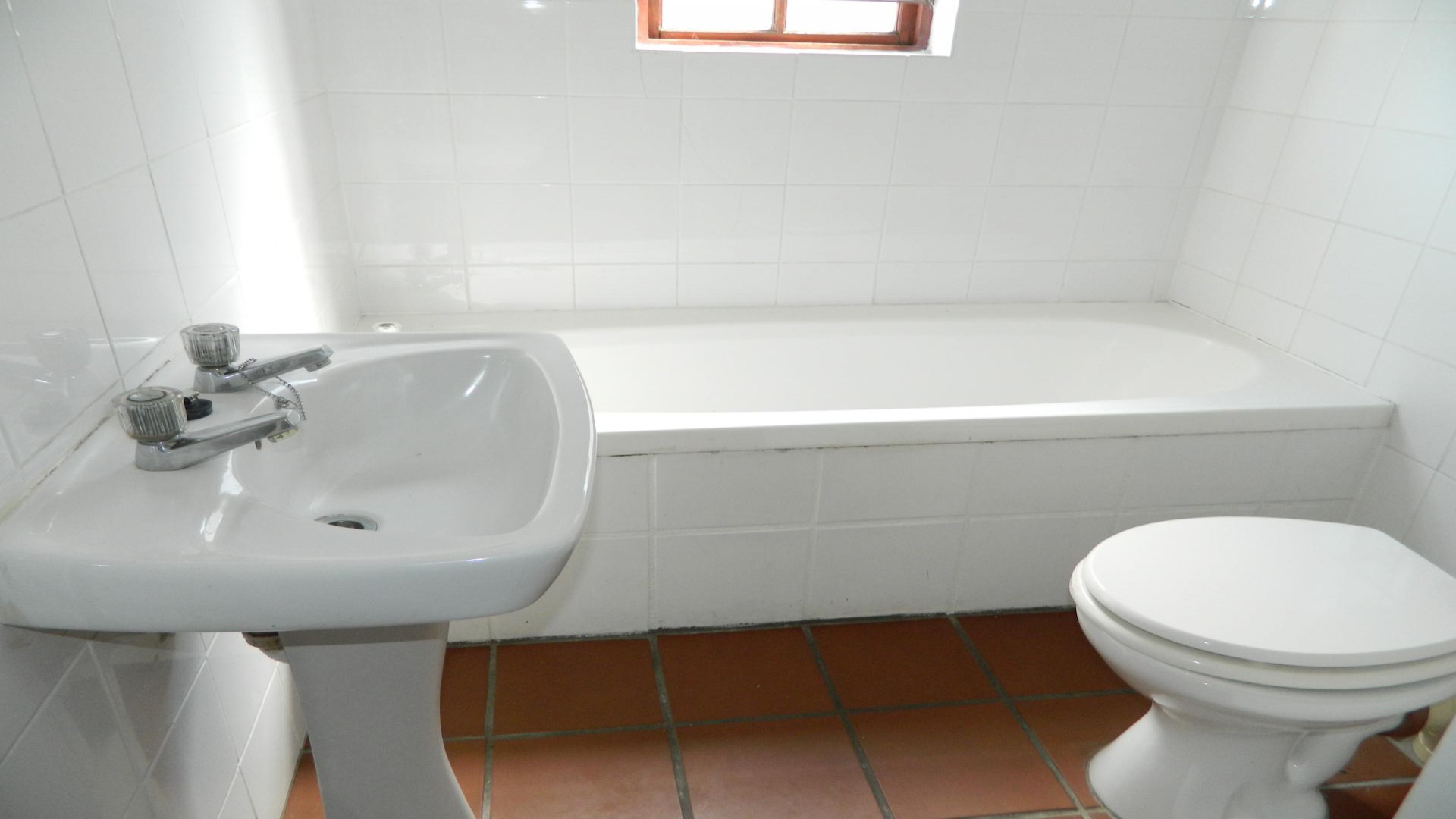 Bathroom 2 of property in Bellville