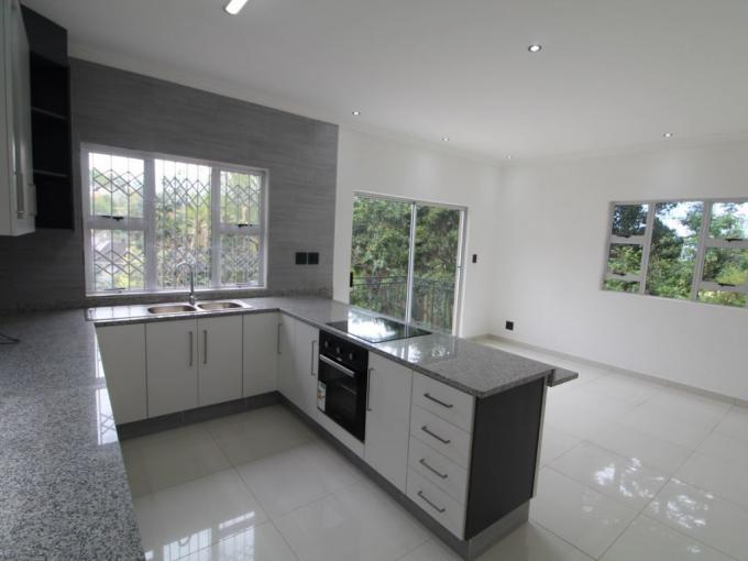 2 Bedroom Simplex for Sale For Sale in Queensburgh - MR638690