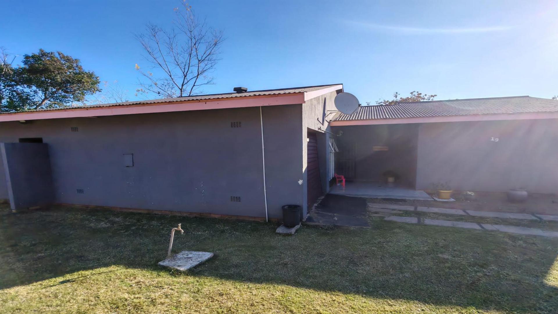 Front View of property in Sasolburg