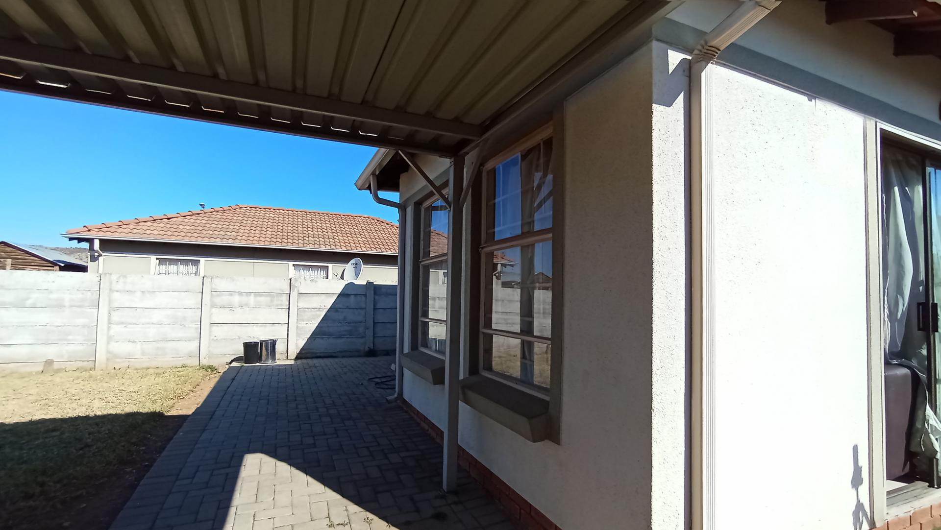 Backyard of property in Andeon