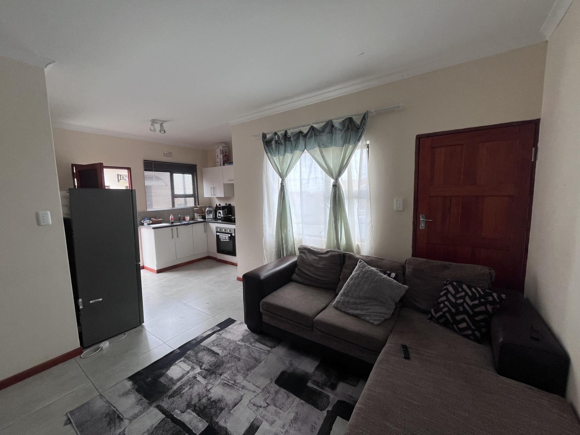 Lounges of property in Graceland