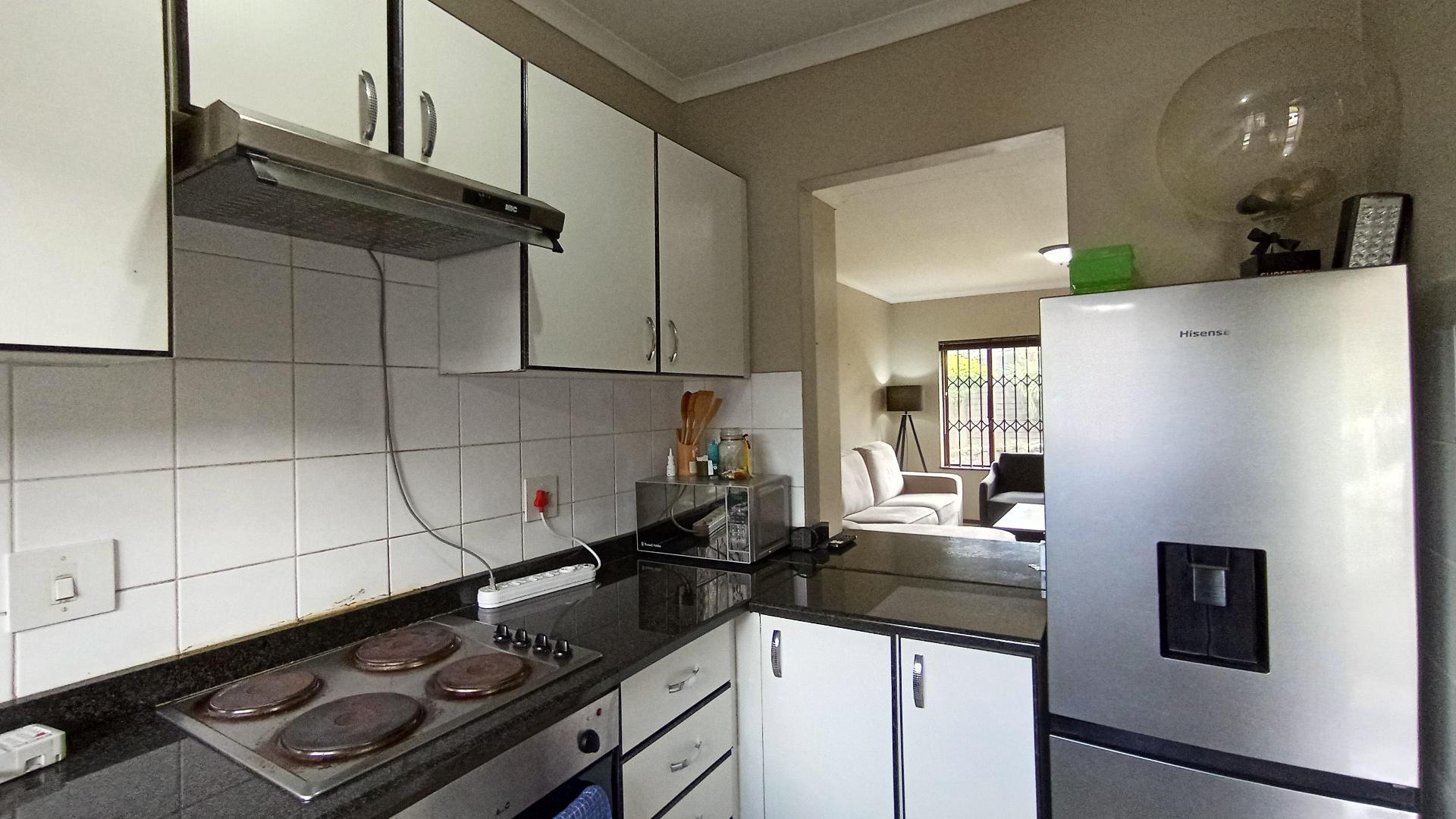 Kitchen - 7 square meters of property in Caversham Glen