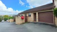 Front View of property in Caversham Glen
