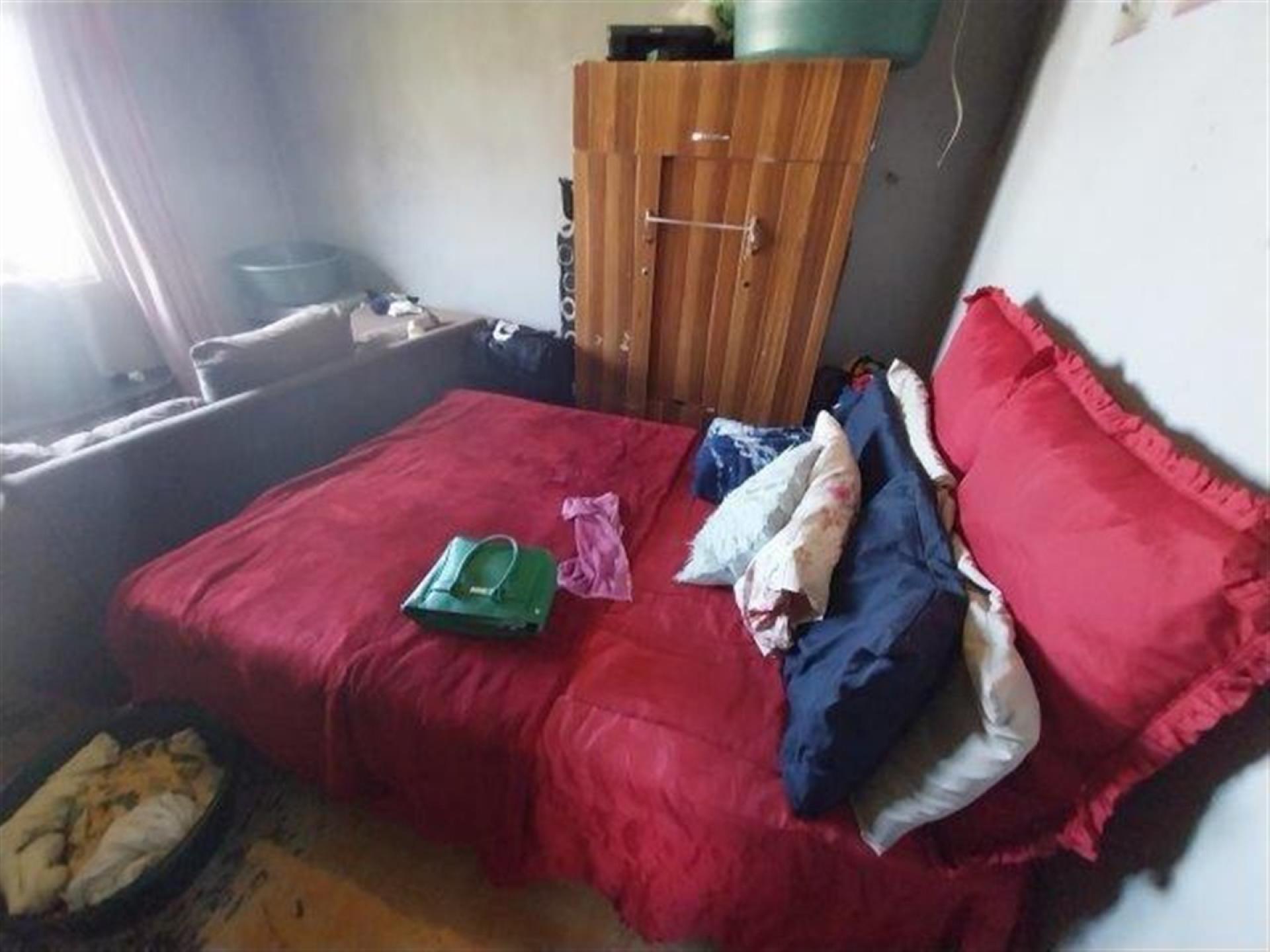 Main Bedroom of property in Umtata