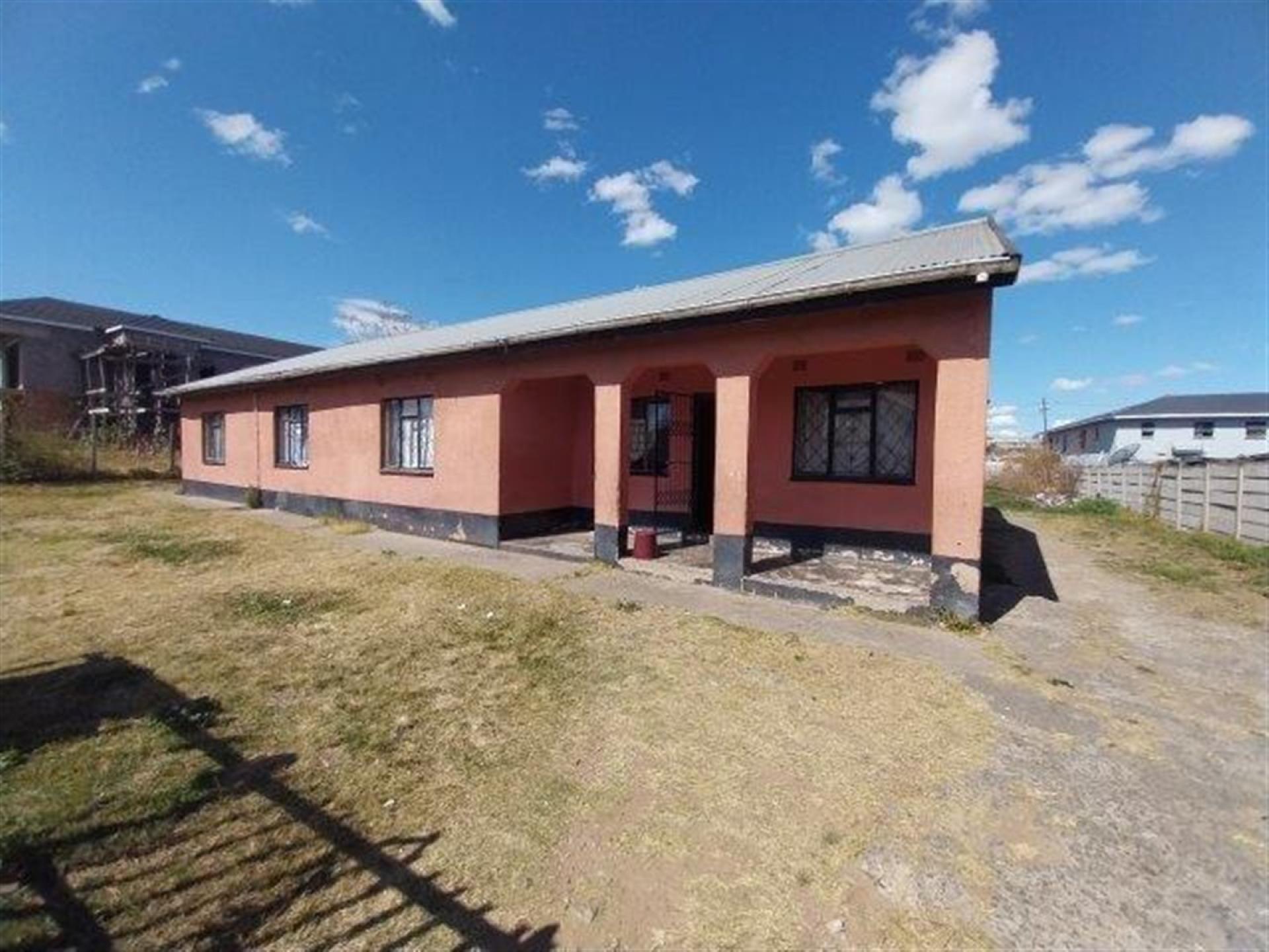 Front View of property in Umtata