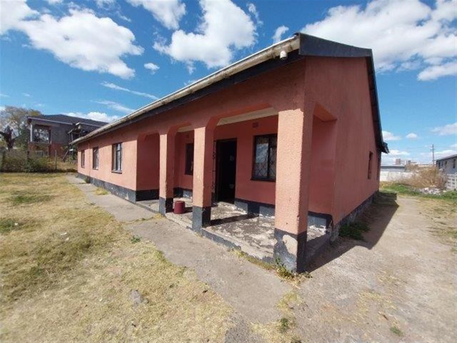 Front View of property in Umtata