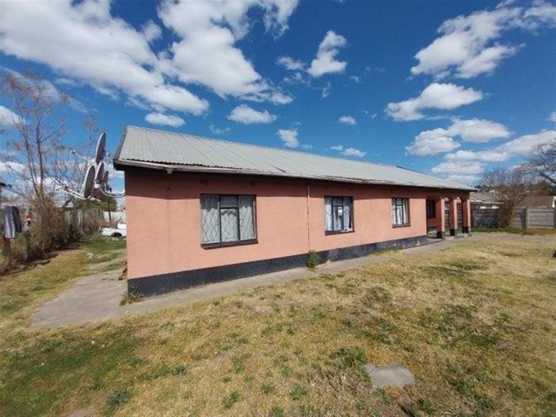 Front View of property in Umtata