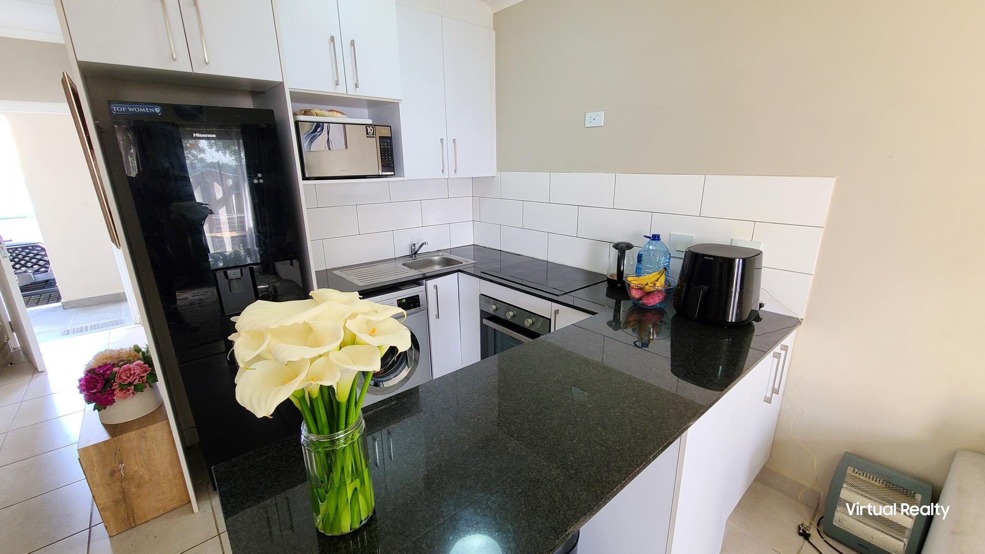 Kitchen of property in Oak Glen