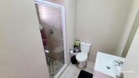 Bathroom 1 of property in Oak Glen