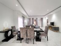  of property in Bendor