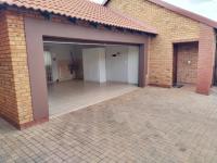 of property in Willow Park Manor