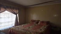 Bed Room 1 of property in Kroonstad