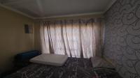 Bed Room 2 of property in Kroonstad