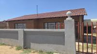 Front View of property in Kroonstad