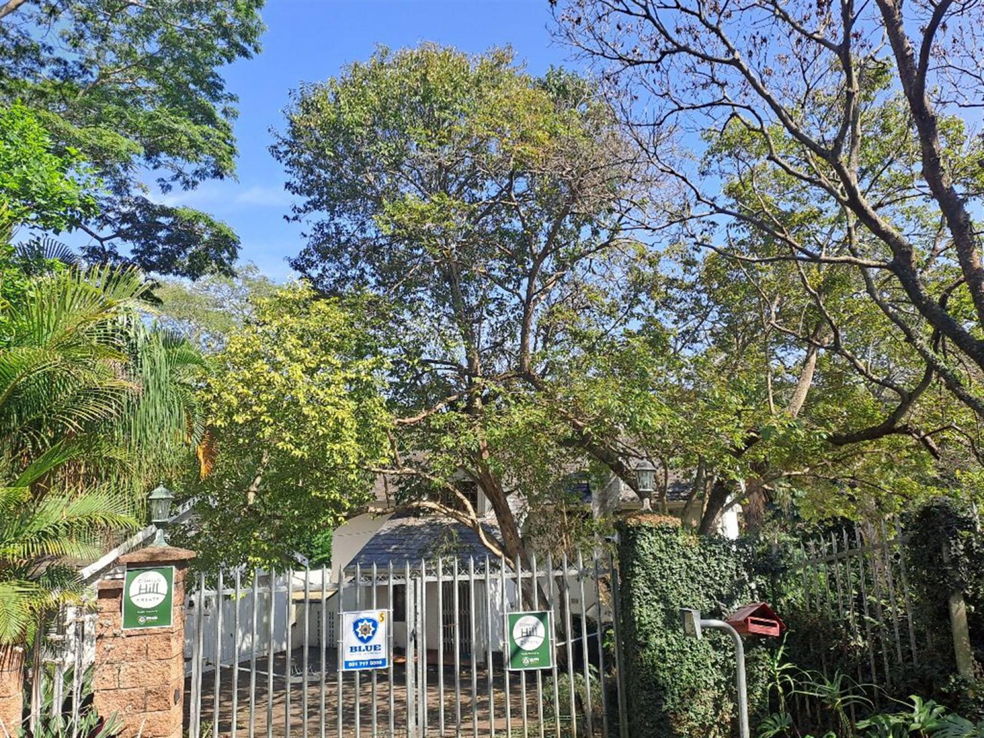 Front View of property in Pinetown 
