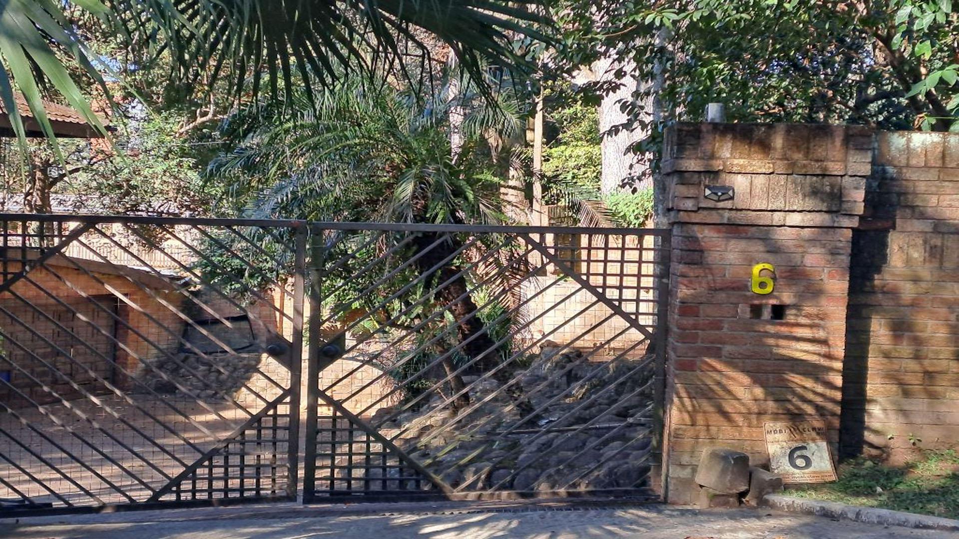 Front View of property in Kloof 