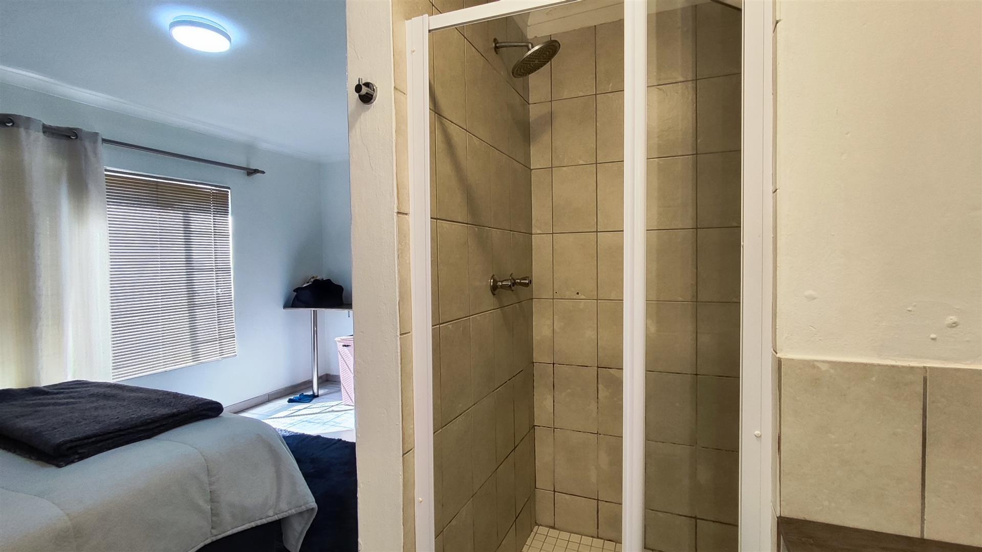 Main Bathroom - 4 square meters of property in Vanderbijlpark