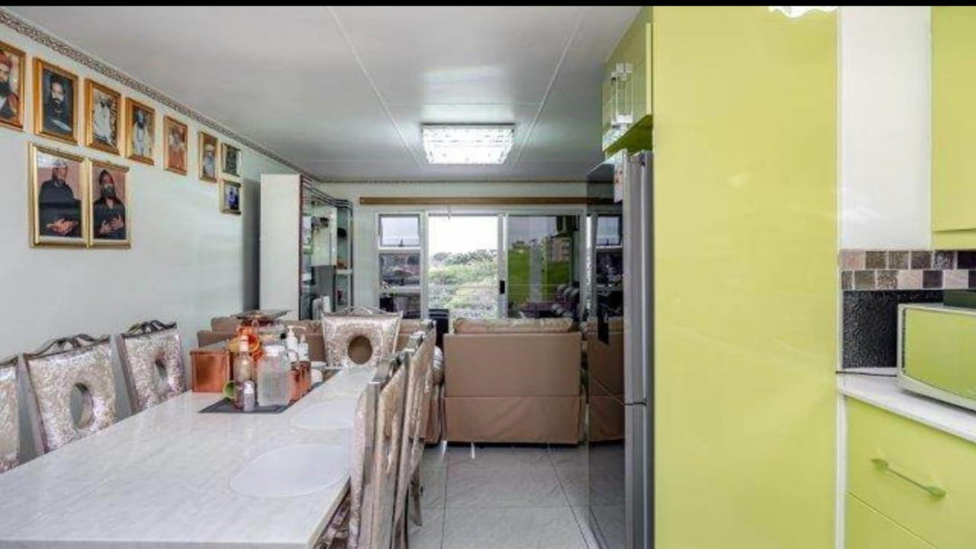 Dining Room - 9 square meters of property in Durban Central