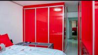 Bed Room 1 - 12 square meters of property in Durban Central