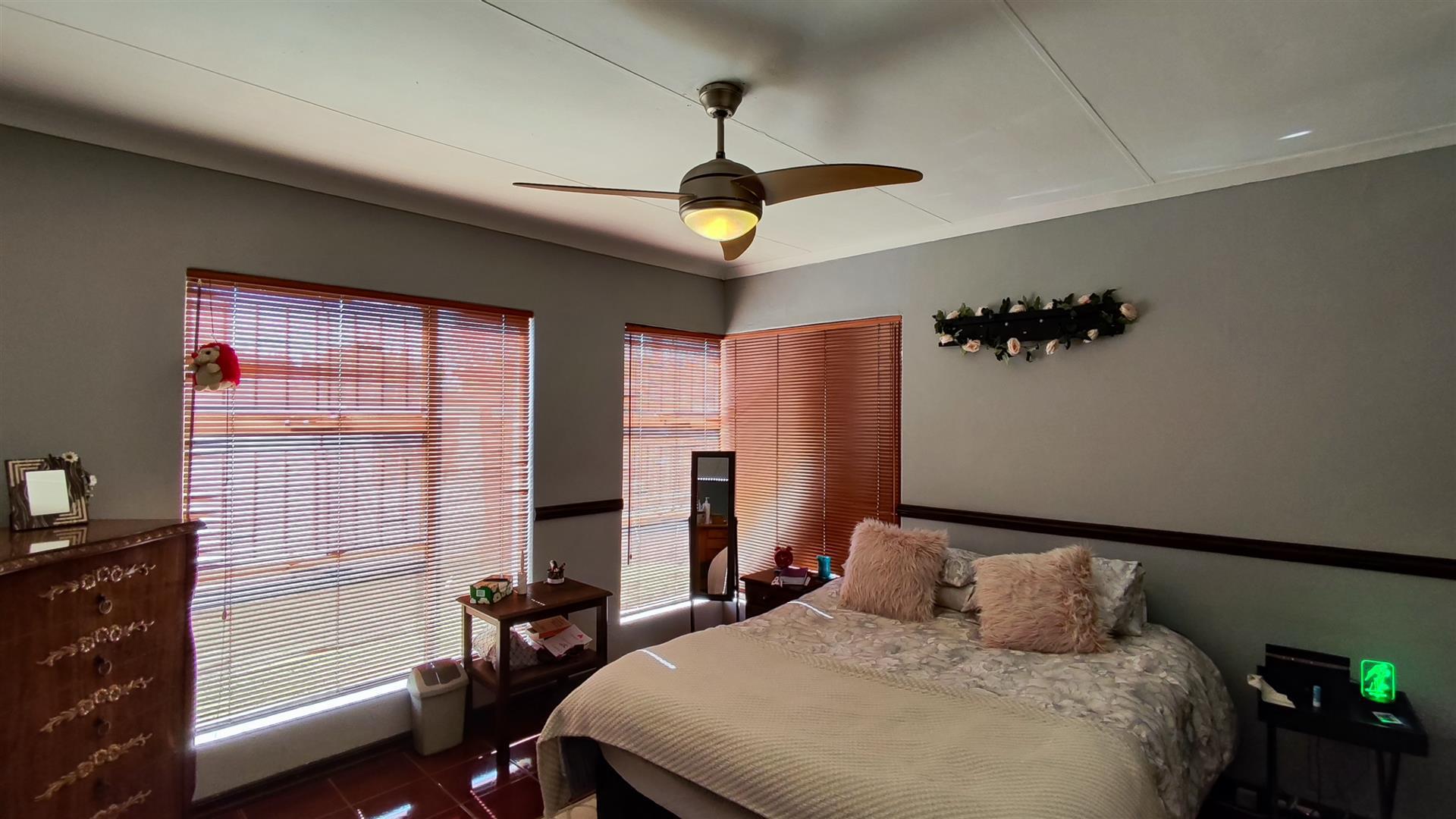 Bathroom 2 of property in Esther Park