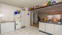 Kitchen - 14 square meters of property in Esther Park