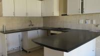 Kitchen - 14 square meters of property in Wilgeheuwel 