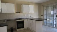 Kitchen - 14 square meters of property in Wilgeheuwel 