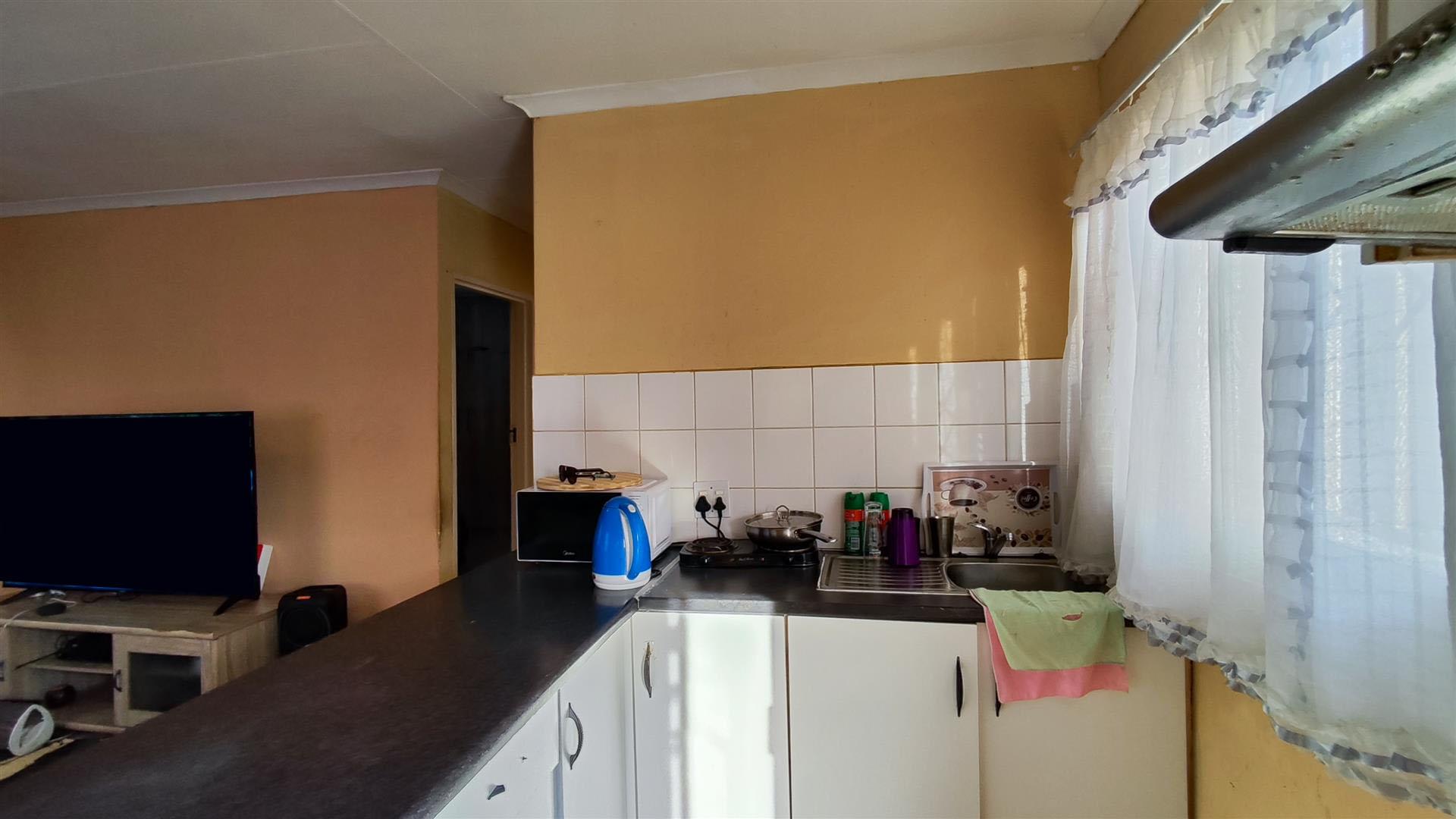 Kitchen - 6 square meters of property in Windmill Park