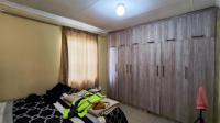 Bed Room 2 - 12 square meters of property in Windmill Park