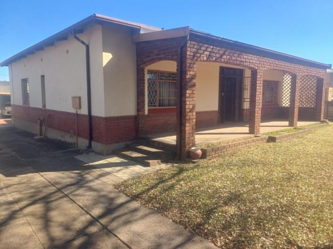 3 Bedroom House for Sale For Sale in Florentia - MR639859