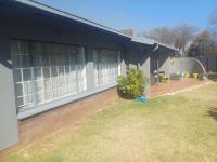 4 Bedroom 2 Bathroom House for Sale for sale in Verwoerdpark