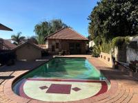 4 Bedroom 3 Bathroom House for Sale for sale in Del Judor