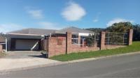 3 Bedroom 3 Bathroom House for Sale for sale in Beacon Bay