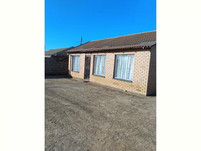 2 Bedroom House for Sale For Sale in Mamelodi - MR640761
