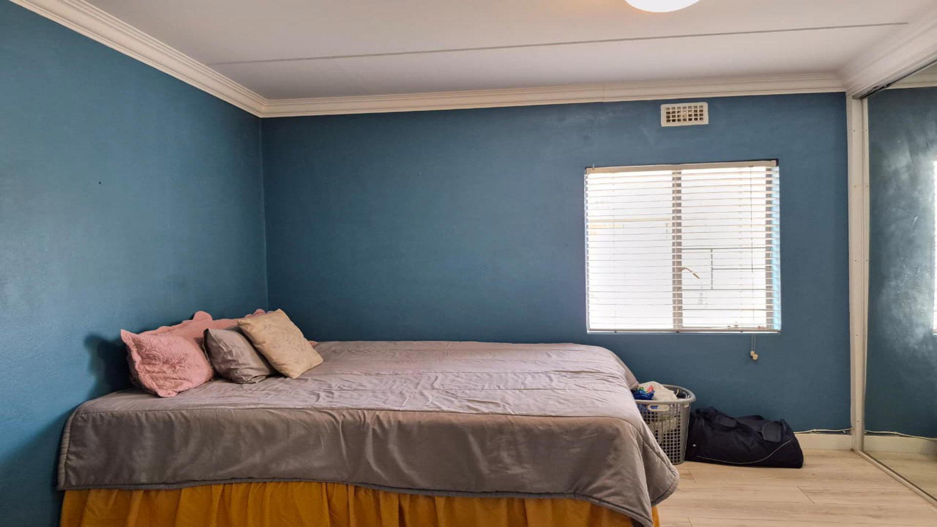 Bed Room 1 of property in Jabulani