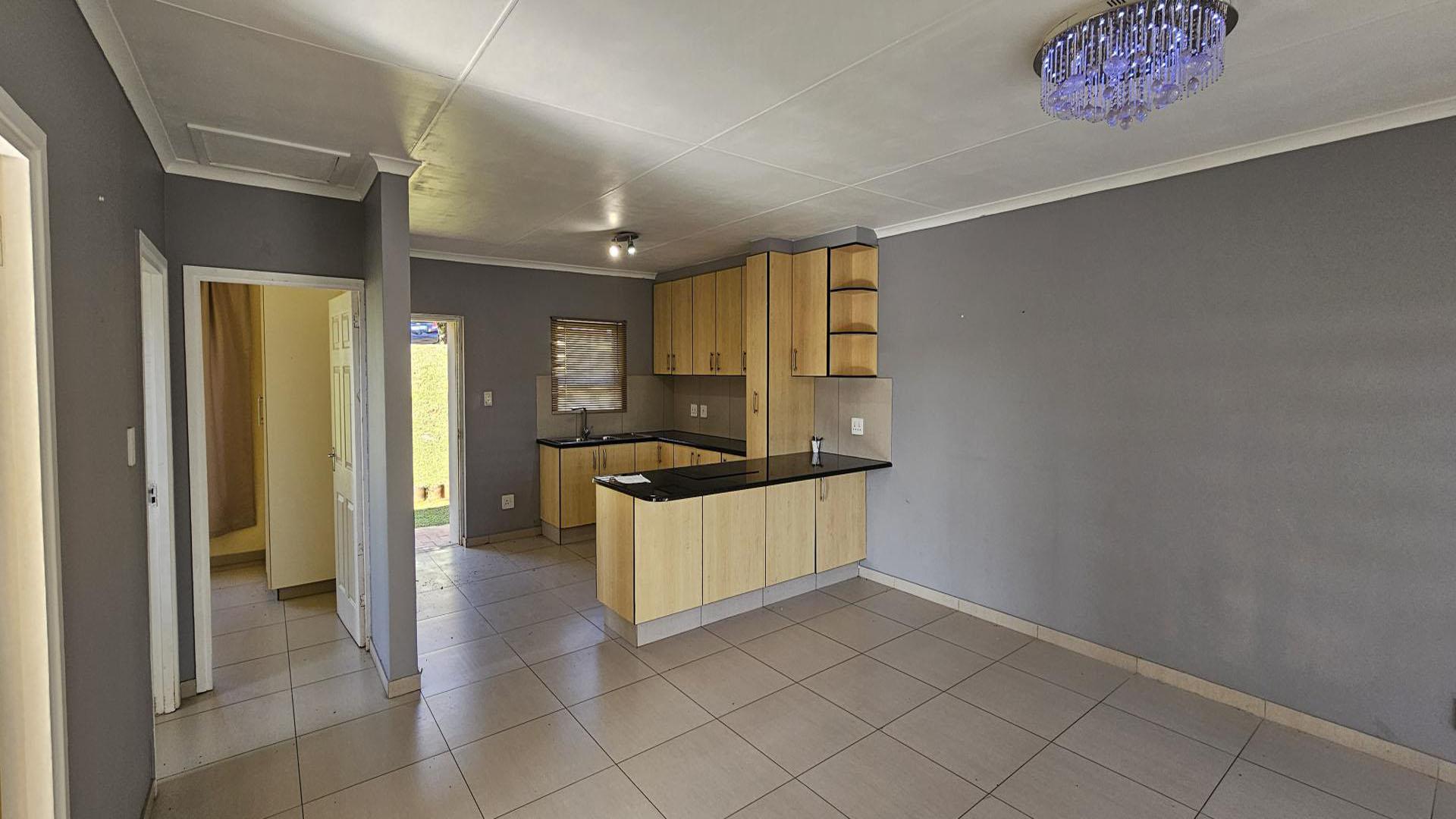 Lounges of property in Panorama Park