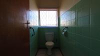 Guest Toilet - 3 square meters of property in Eersterust