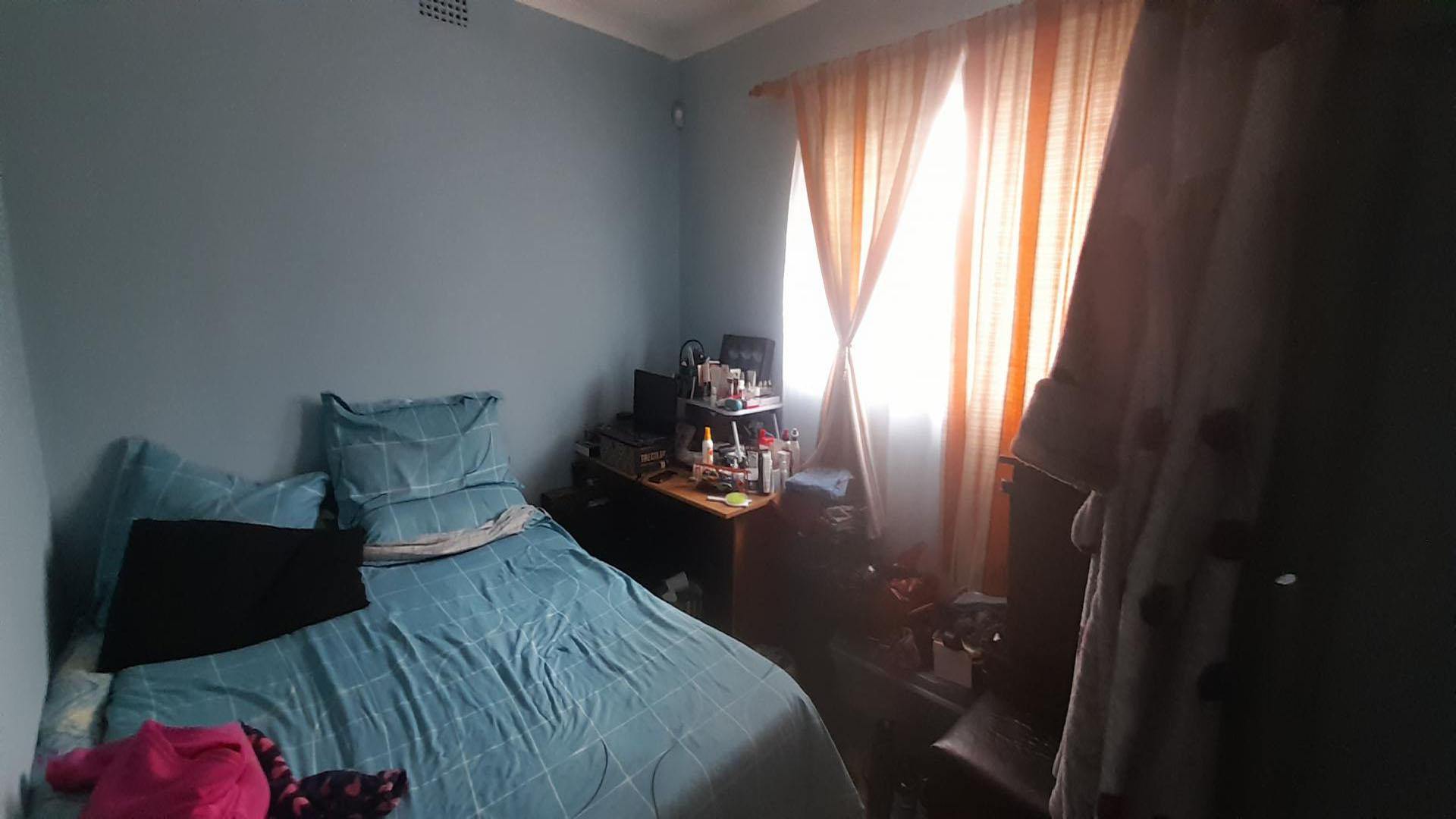 Bed Room 3 of property in Retreat