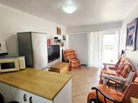  of property in Uvongo