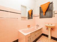 Bathroom 1 of property in Goodwood