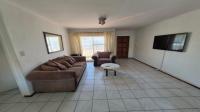 Lounges of property in Raceview