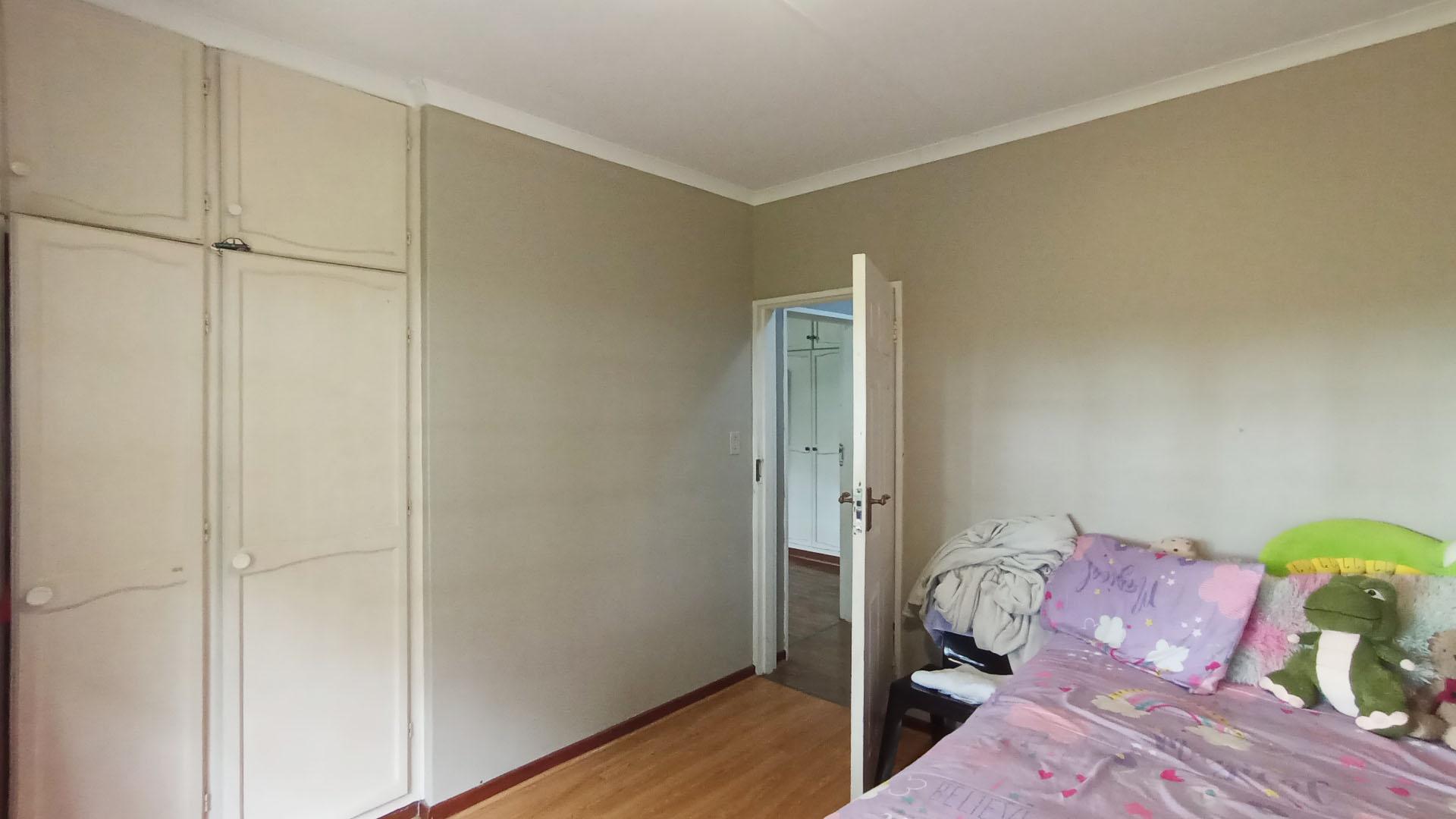 Bed Room 2 - 15 square meters of property in Clarendon