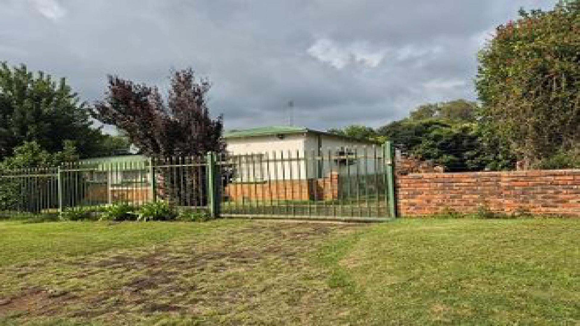 Front View of property in Ventersdorp