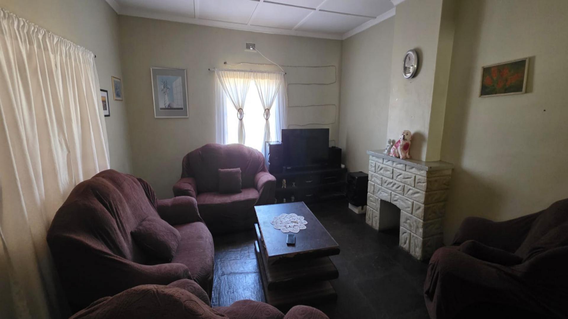 Lounges of property in Ventersdorp
