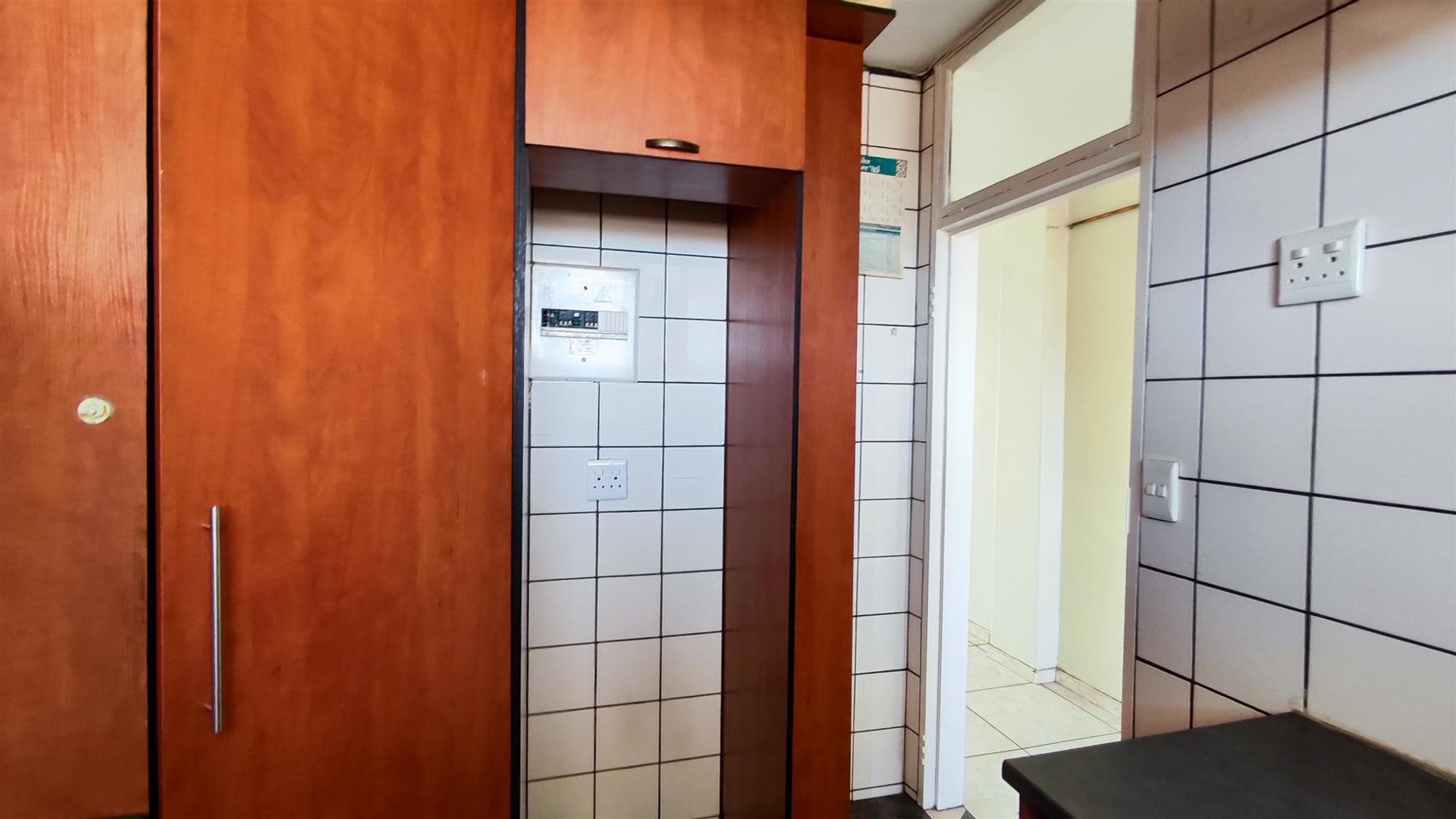 Kitchen - 10 square meters of property in Alberton