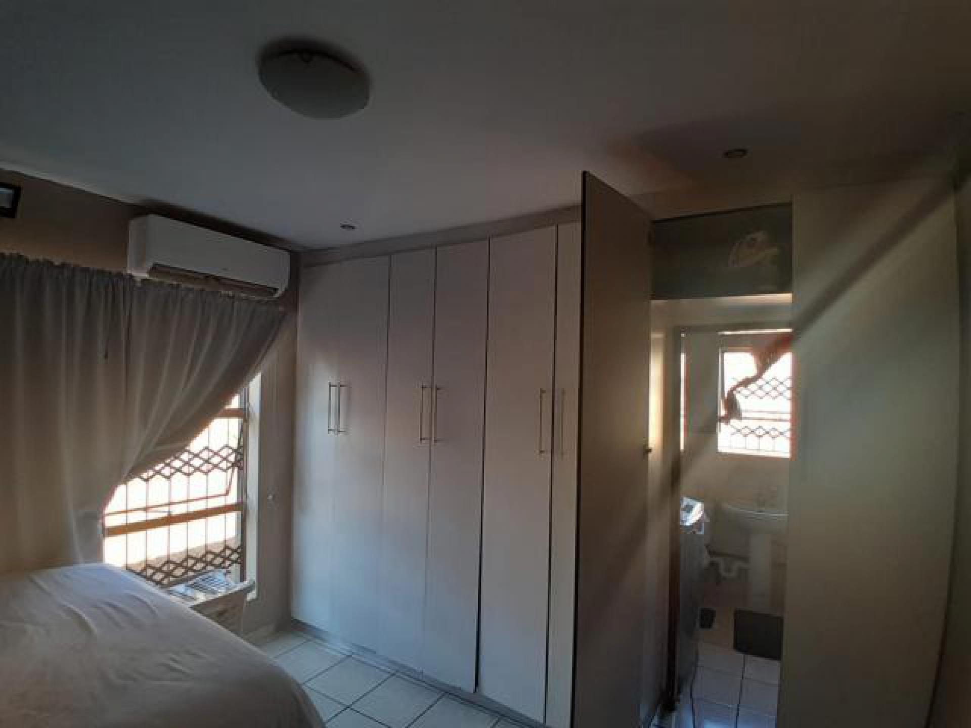 Main Bedroom of property in Tzaneen