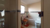 Bathroom 1 - 7 square meters of property in Amandasig
